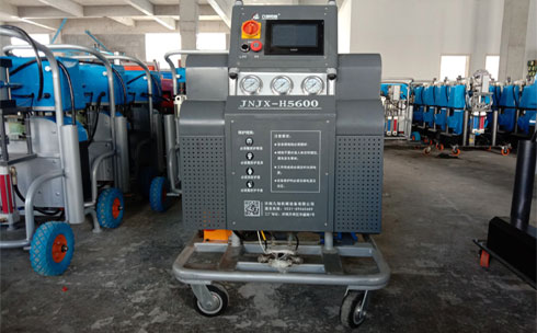 H5600-PLC聚氨酯噴涂機設(shè)備